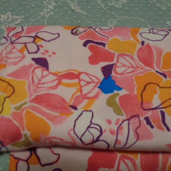 SUNNY & WARM 2 PIECES OF SEMI FLANNEL FABRIC - Picture 2 of 2